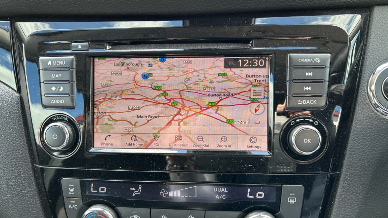 Nissan Qashqai 1.3 DiG-T N-Connecta 5dr Petrol Hatchback